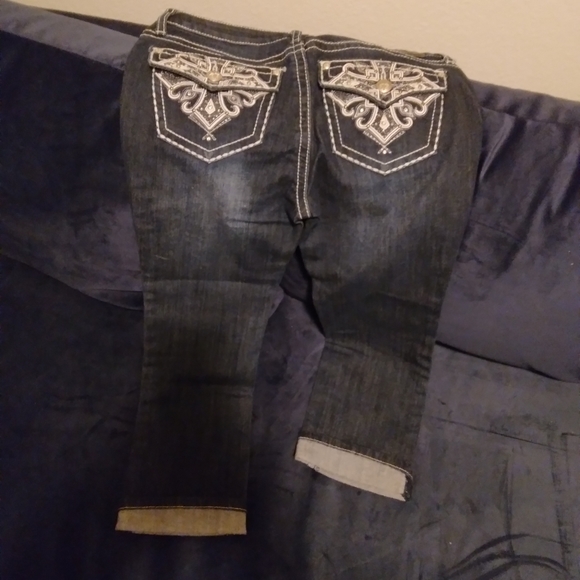 Capris - Picture 2 of 3